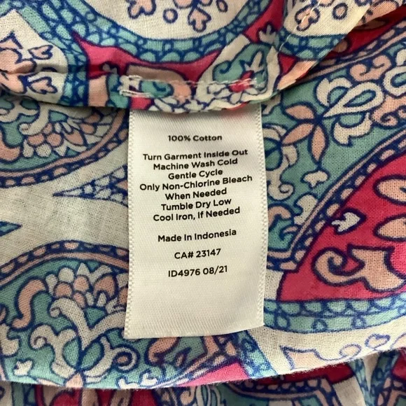 Talbots Petite Perfect Shirt Medallion Print Blue Pink Size MP - Picture 7 of 7